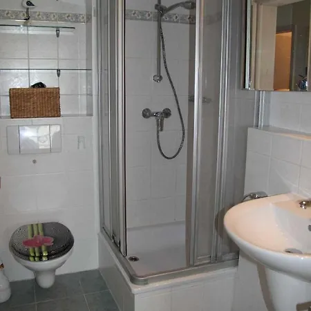 Am Achterwasser شقة